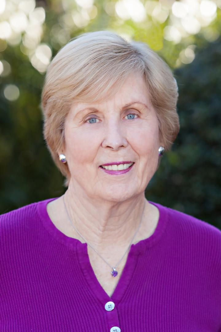 Joan King Golf Coach